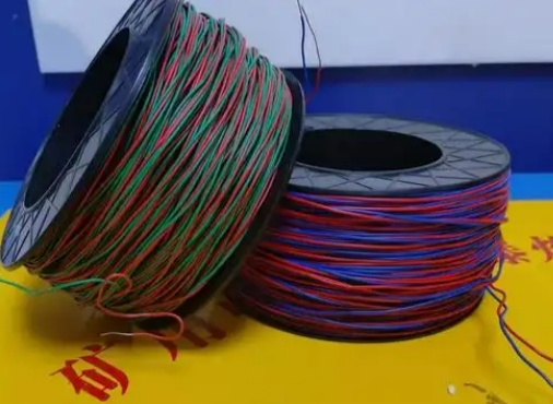 南沙放炮线的主要材质有哪些？不同材质的适用场景有何区别？